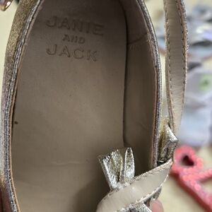 Janie and Jack Gold Bow Shoes